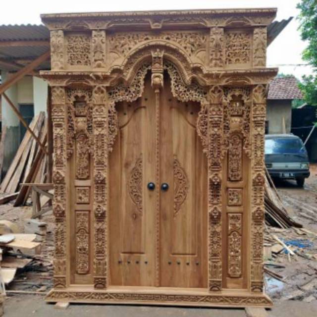 pintu rumah gapura gebyok jati ukir jepara ukuran 2 meter