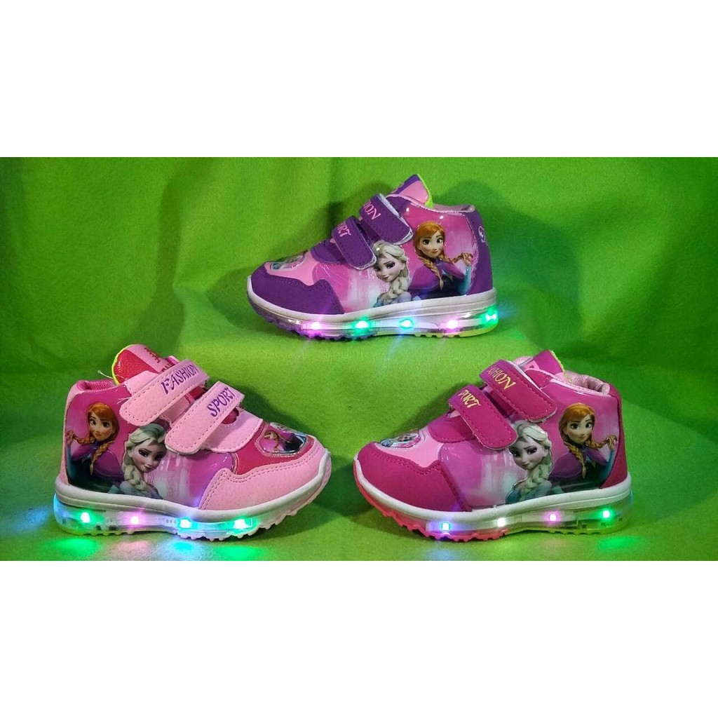 JUAL SEPATU IMPORT FROZEN LAMPU / LED / CEWEK / TK / ANAK PEREMPUAN LIMITED