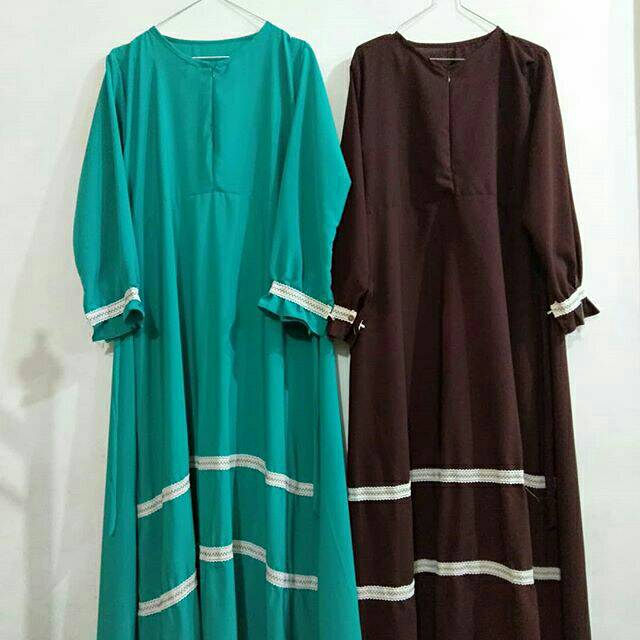Gamis polos renda