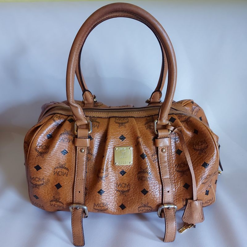 MCM Cognac Visetos Duffle Bag 100% Authentic P❤️ Pribadi