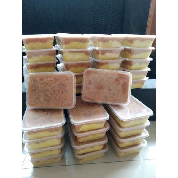 

KETAN KUNING SERUNDENG KELAPA GURIH PEDAS MANIS VIRAL BEKASI