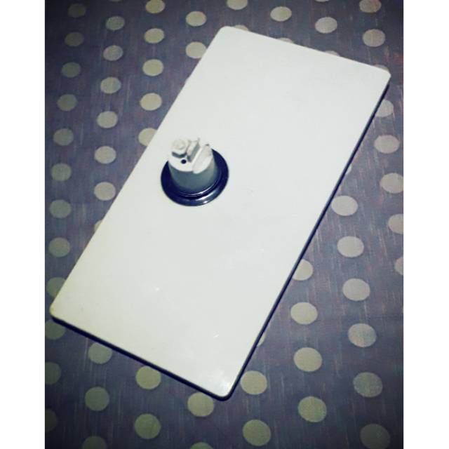 Kaki Tv 24 Inch Merk Polytron 135 Ribu Shopee Indonesia