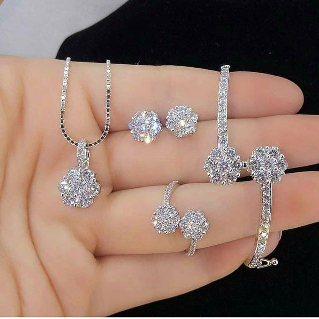 La Vienne - Aksesoris Perhiasan Satu set Titanium Wanita Anti Karat - Set Kalung, Gelang, Cincin, Anting - Aurora