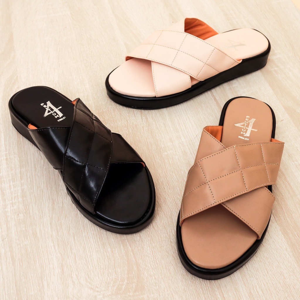 PENTIUM4 - Naisya Sandals