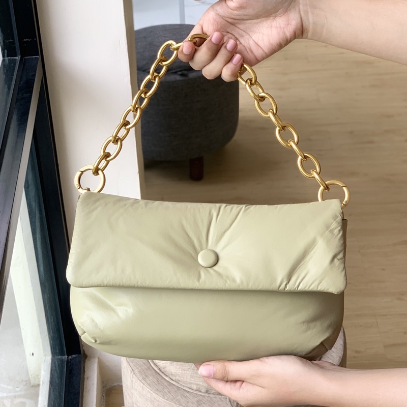 CK PILLOW  BAG