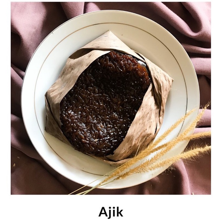 

Wajik Ajik Asli Rang Mudiak Oleh Oleh Cemilan Makanan Khas Payakumbuh Jajanan Snack Kuliner Minang Kabau AX00