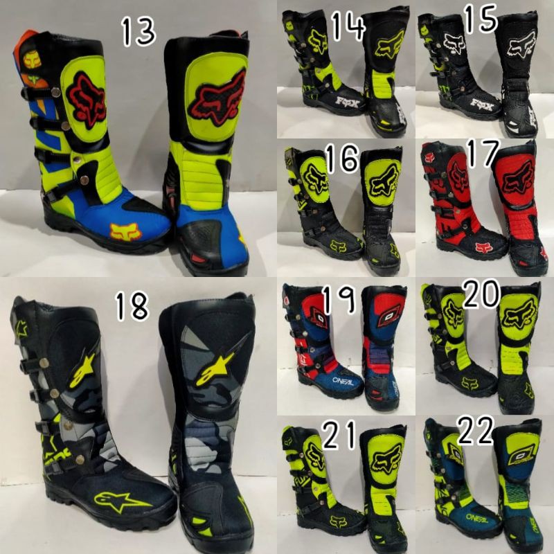 

Sepatu trail printing murah