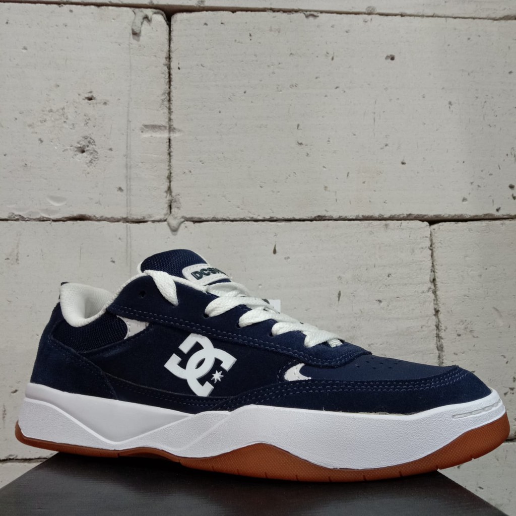 Sepatu DC Original Penza (ADYS100509-NGM) - ATR