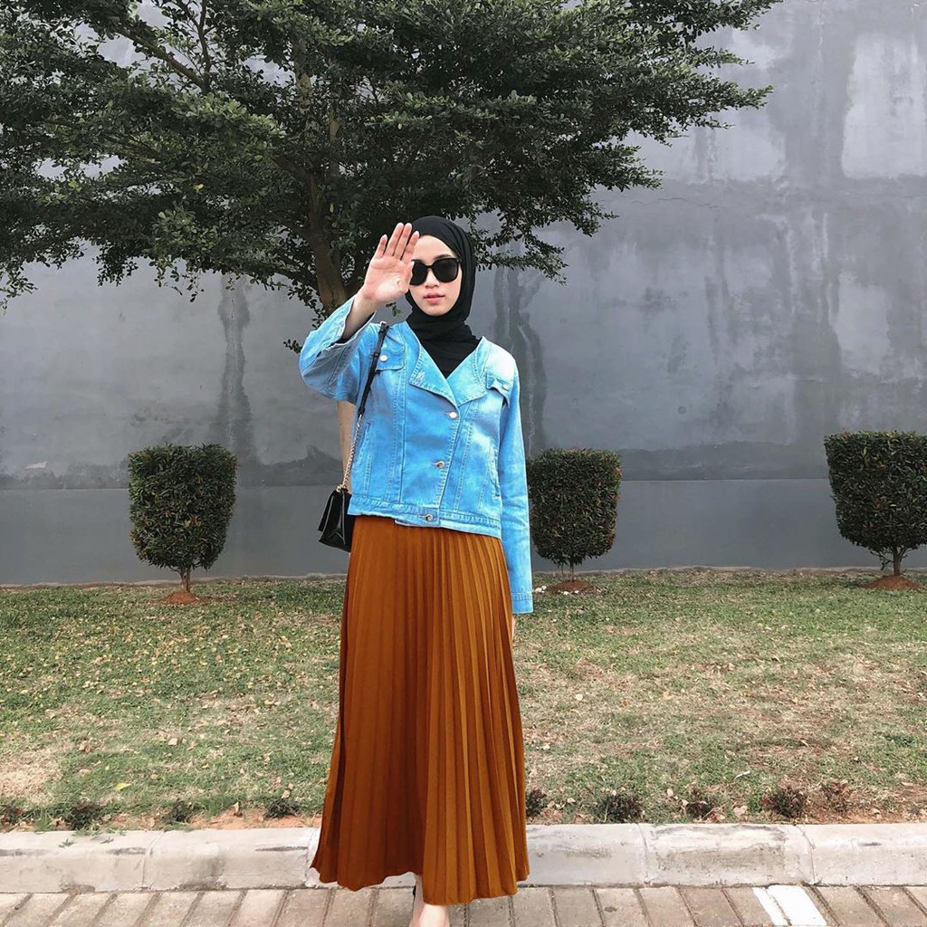BASIC ROK PLEATS - TASSEL / VANILLA HIJAB / ROK PLISKET