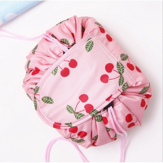 Adda Home - Tas Kosmetik Bulat Serut Makeup Pouch Travel Desain Korea