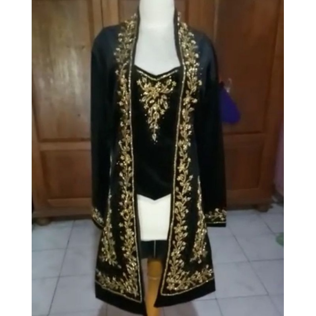 baju pengantin bludru/ baju pengantin jawa