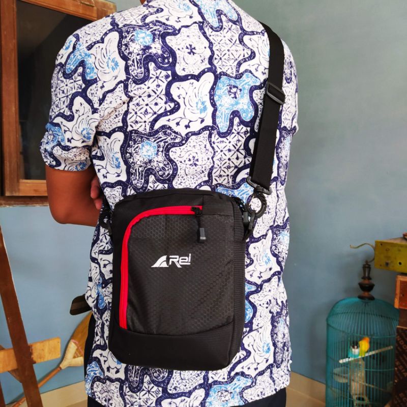 Tas Selempang Slingbag Kotak Pria Gaul Brother born