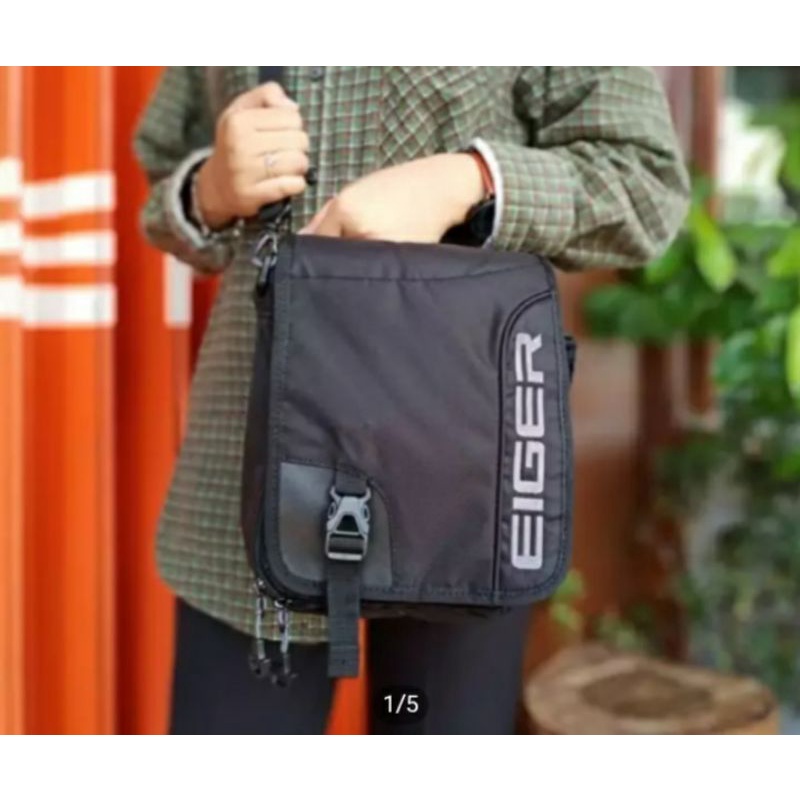 tas selempang T.S LOGO 𝙀𝙄𝙂𝙀𝙍1F-5430 5L - black - tas selempang pria/wanita original