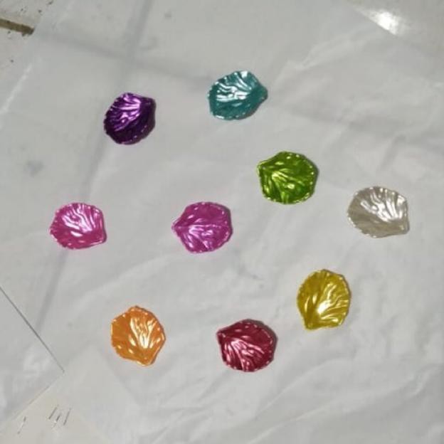 

1/4pon kerang sedang mutiara (ART. V526)
