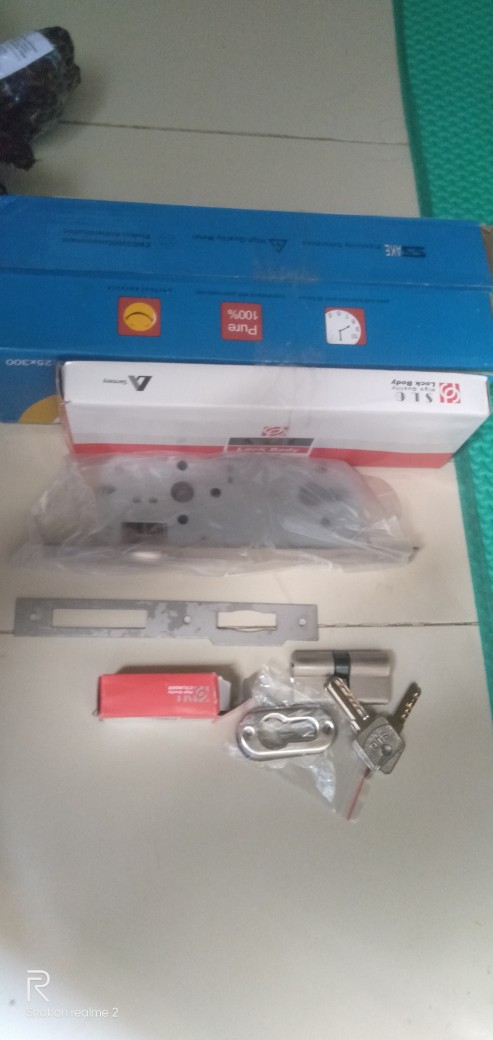 Tarikan Pintu Double Atau Handel Pintu Double