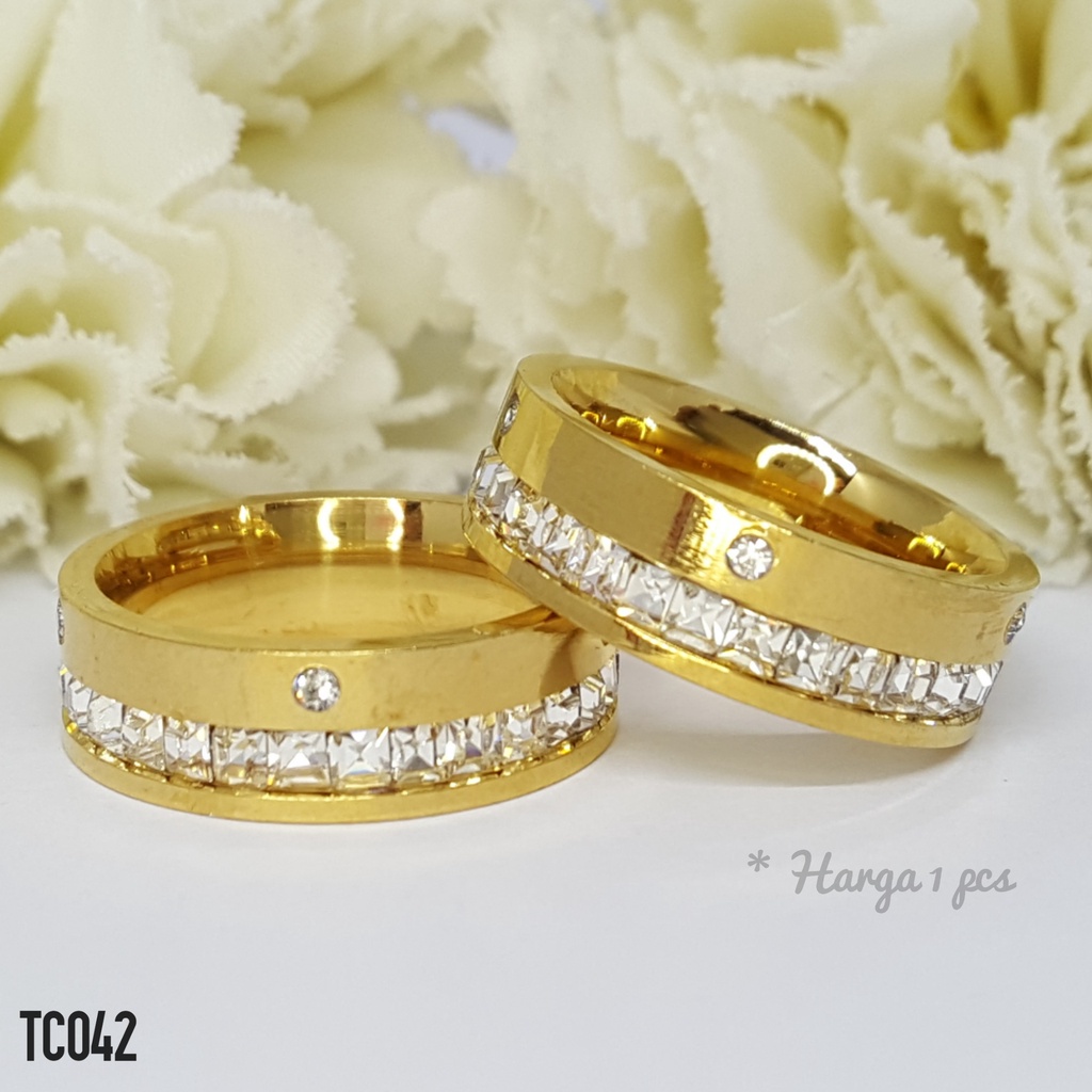 PGX Cincin Titanium Couple Emas Tunangan Aksesoris Fashion Perhiasan Anti Karat - TC042