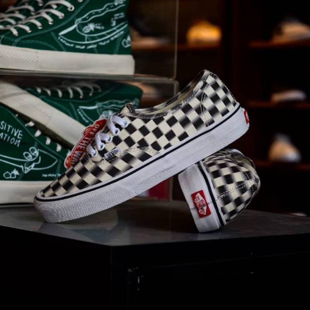 Vans Authentic Checkerboard Blur Black & White Original