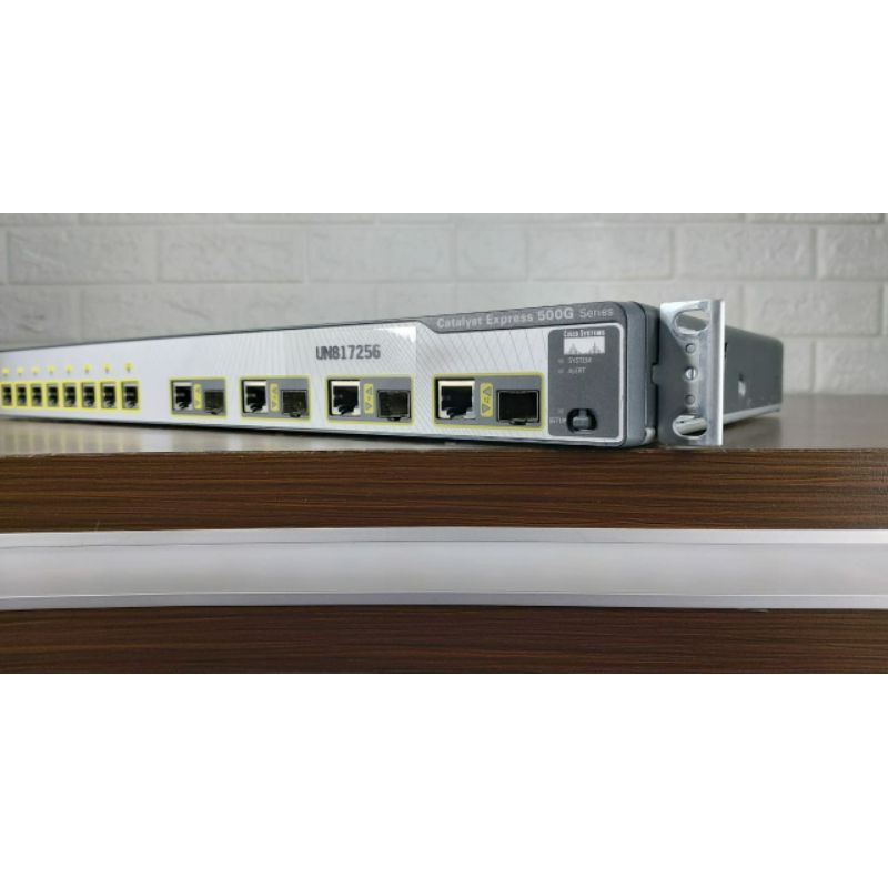 Cisco Catalyst Express WS-CE500G-12TC 8 Port 10/100/1000 dan 4Sfp Bergaransi dan Siap Pakai