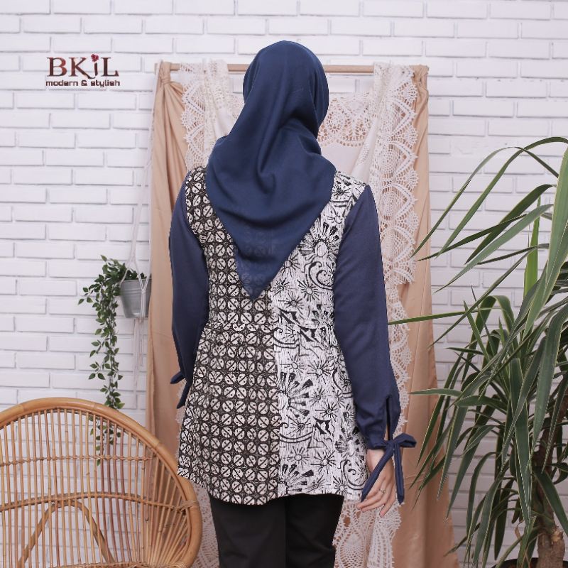 Atasan Wanita Blouse Batik Kekinian SUSUN PARANG SEKAR-1