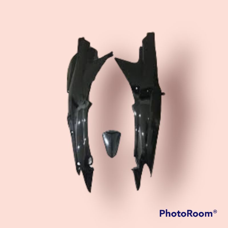 BODY BELAKANG SHOGUN R 125 LAMA SHOGUN SP 125 LAMA HITAM