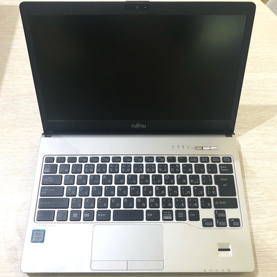 LAPTOP FUJITSU LIFEBOOK S936 CORE I5 Gen6 4GB/256GB SSD SECOND MULUS MURAH