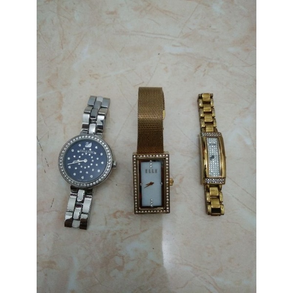 Paket 3 buah aneka Jam Preloved (swarovski, elle dan bonia)