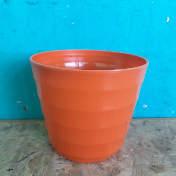 Pot Mado 18orange Diameter 16cm// Pot bunga plastik