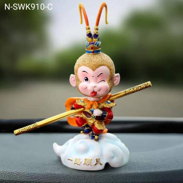 Pajangan Mobil Sun Wu Kong