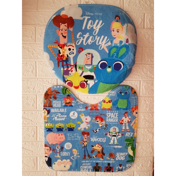 Toilet cover dan karpet Toy Story Buzz Lightyear Woody original Disney Store Japan