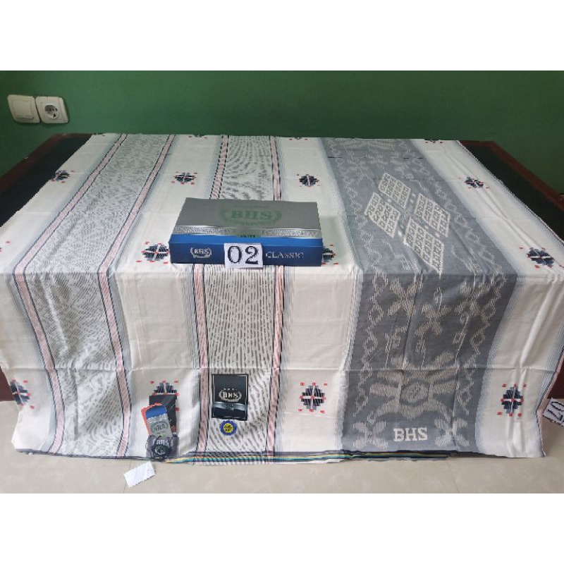 Sarung Bhs Classic Silver Motif Skt Dam