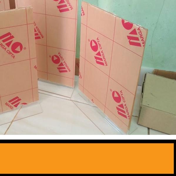 

✵ Display Daftar Menu Bahan Acrylic Ukuran A4 Bentuk L dan T ✺