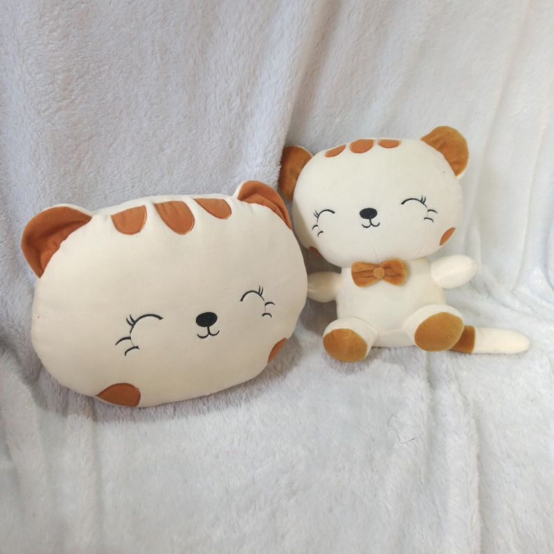 paket bantal dan boneka KUCING XL boneka