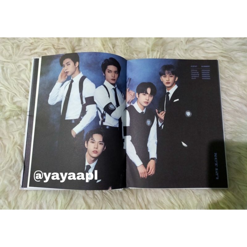 SEASON GREETINGS 2021 NCT 127 (HARD COVER DIARY)