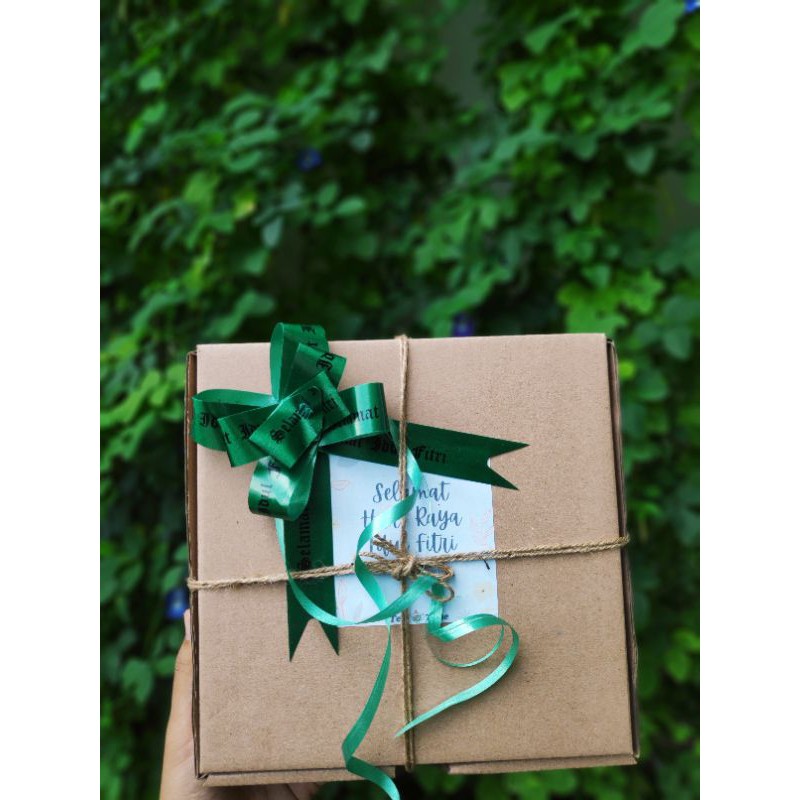 

Hampers Idul Fitri