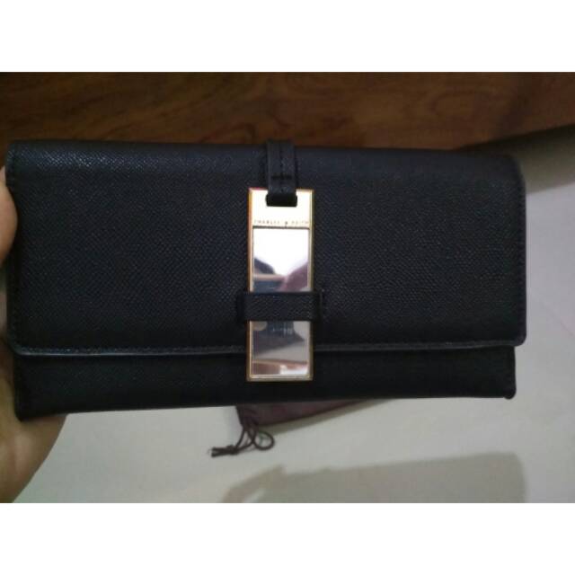 Charles&keith dompet wanita