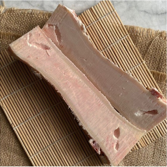 

Tulang Sumsum Kaki Sapi Belah Panjang Kanoe Cut