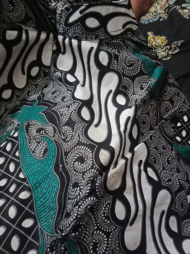 Batik Couple Keluarga Sania Ruffle Ori Ndoro Jowi Termurah Motif Dimensi Abu