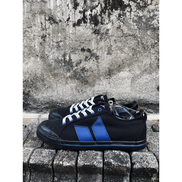 Sepatu Macbeth Eliot Black Cobalt 100% Original Resmi