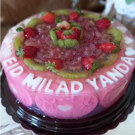 

Puding Ultah / Karakter / Hampers / Hadiah / Pernikahan / Lamaran dll