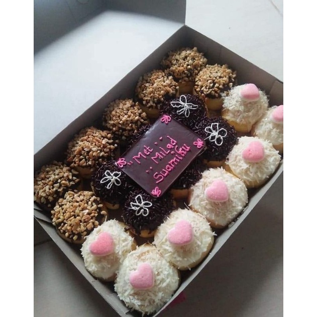 DONAT ULTAH MINI 20PCS