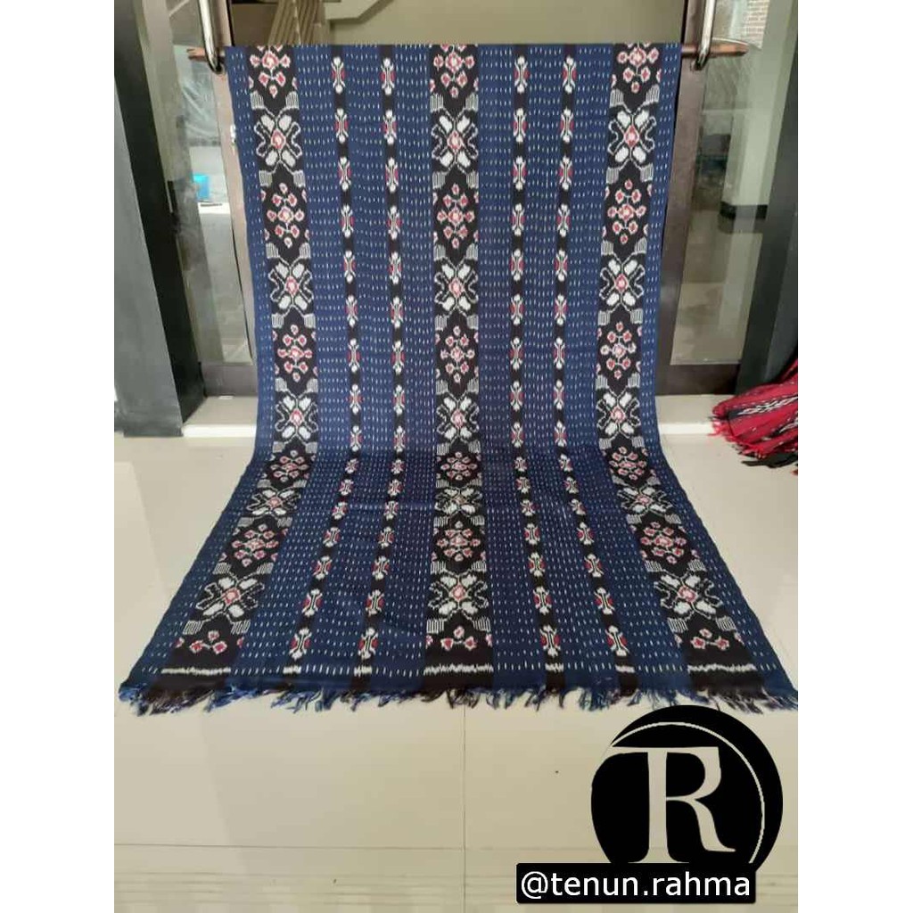 Kain Tenun Blanket / Kain Blanket Tenun Ikat Toraja Murah