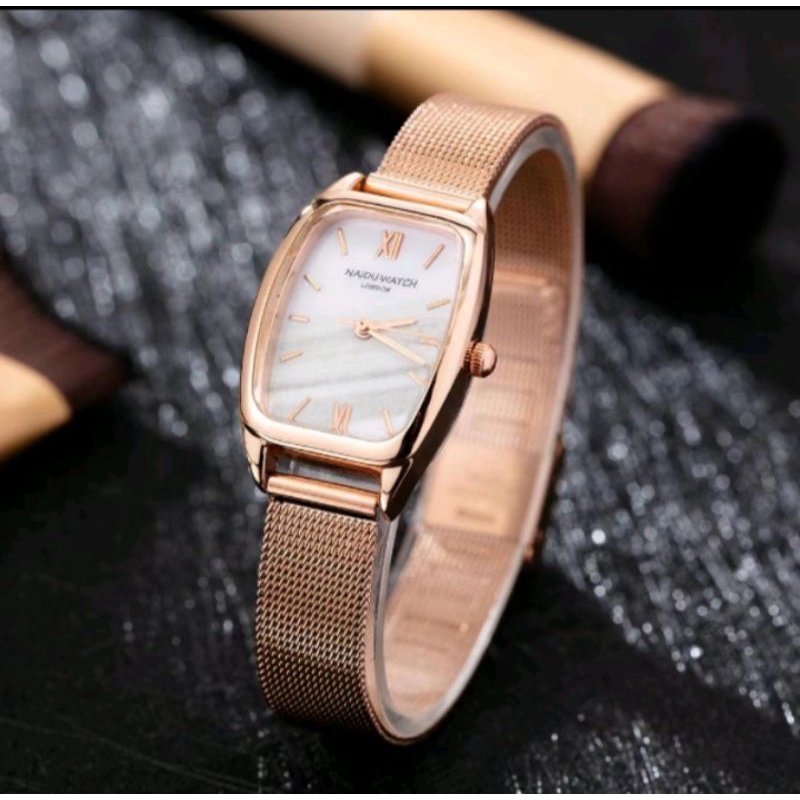 Jam Tangan Wanita Strap Rantai Pasir Analog Quartz (002SL)