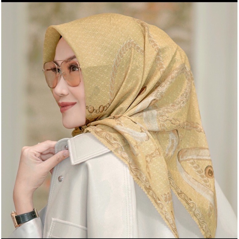 buttonscarves the chain series extended preloved