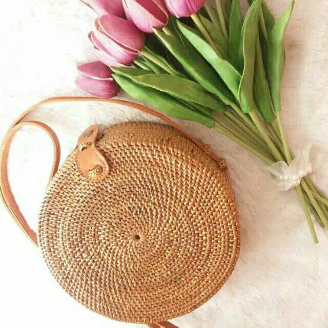 Tas Rotan Bulat Raisa diameter 20cm