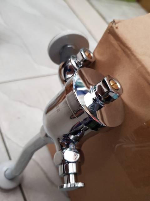 Alat push urinal / sparepart tempat kencing laki2