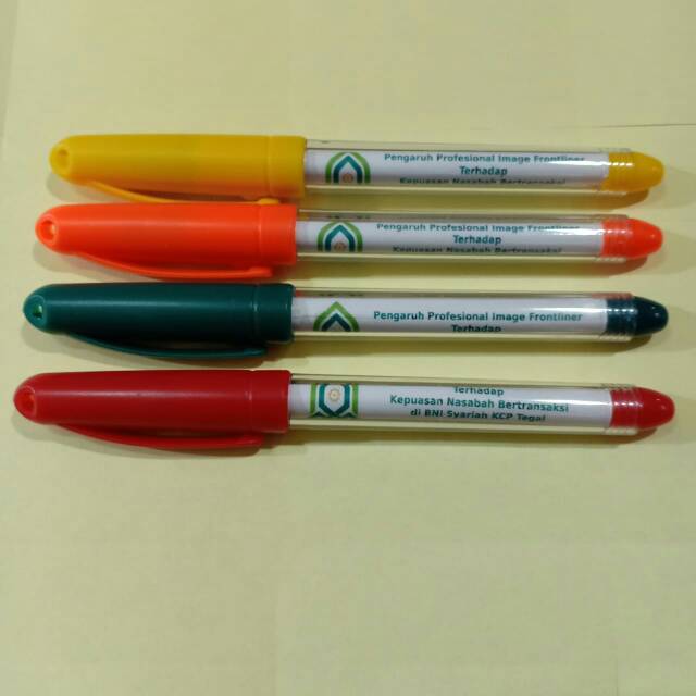 

Pulpen Aktiv isi Tinta Gel/boxi Dengan Cetak Stiker logo