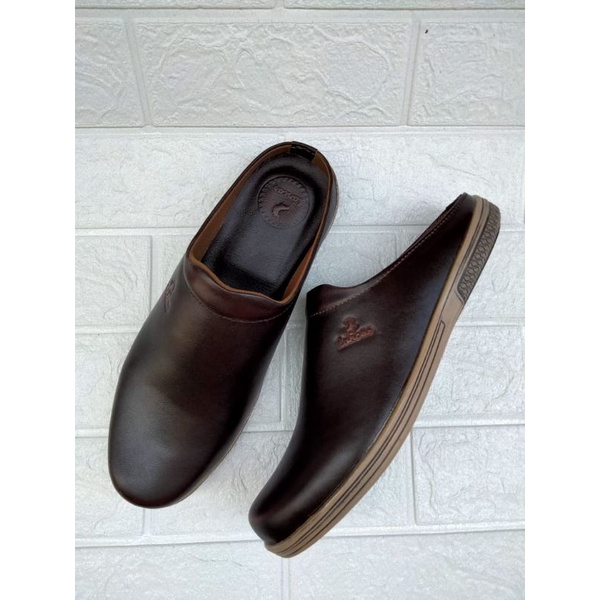 sepatusandal bustong pria kulit sapi asli terbaru keren casual berkualitas tutong pria casual slip o