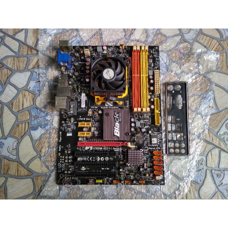 Paket Mainboard or motherboard ECS DDR3 black series gaming AM3 plus athlon ii X2 250 3.0ghz dan HSF