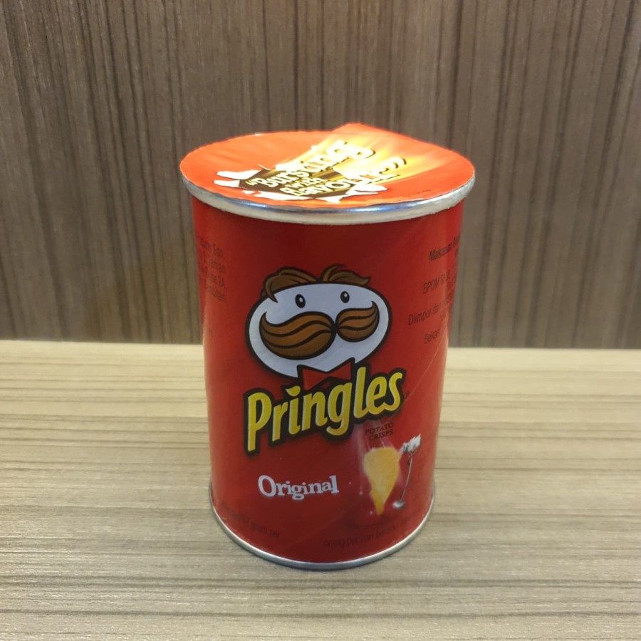 

Pringles Original Potato Crips Makanan Ringan Kentang Original 42 Gr