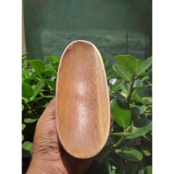 piring susi oval/piring roti 7x20cm.kayu akasia